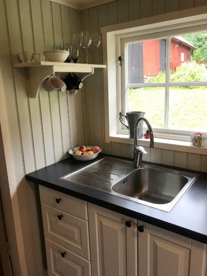 Sjoebacken Gard Bed & Breakfast Lerdala Luaran gambar